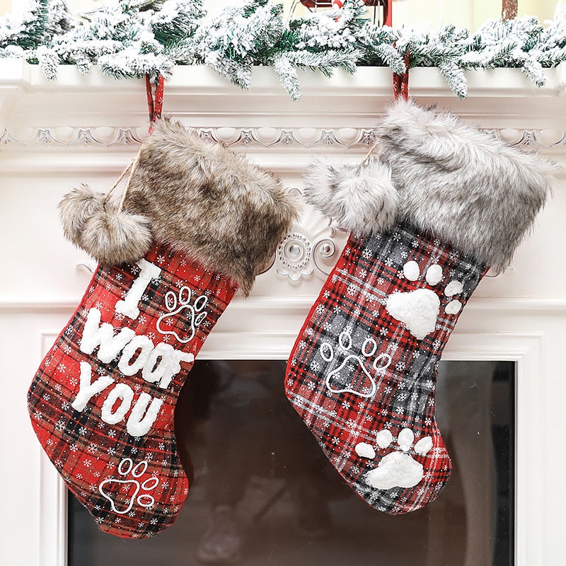 decoration-chaussette-de-noel-patte-de-chien