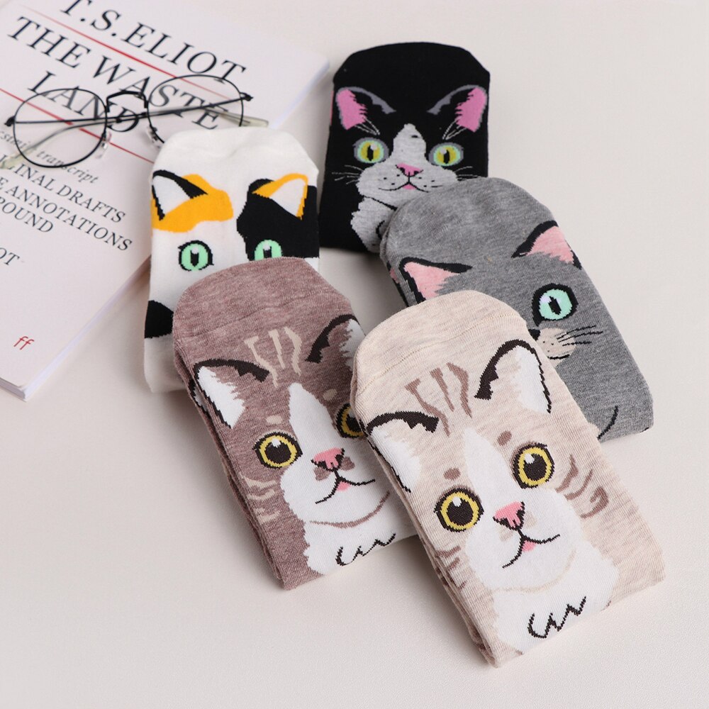 lot-de-chaussettes-en-coton-animaux-detail-plie